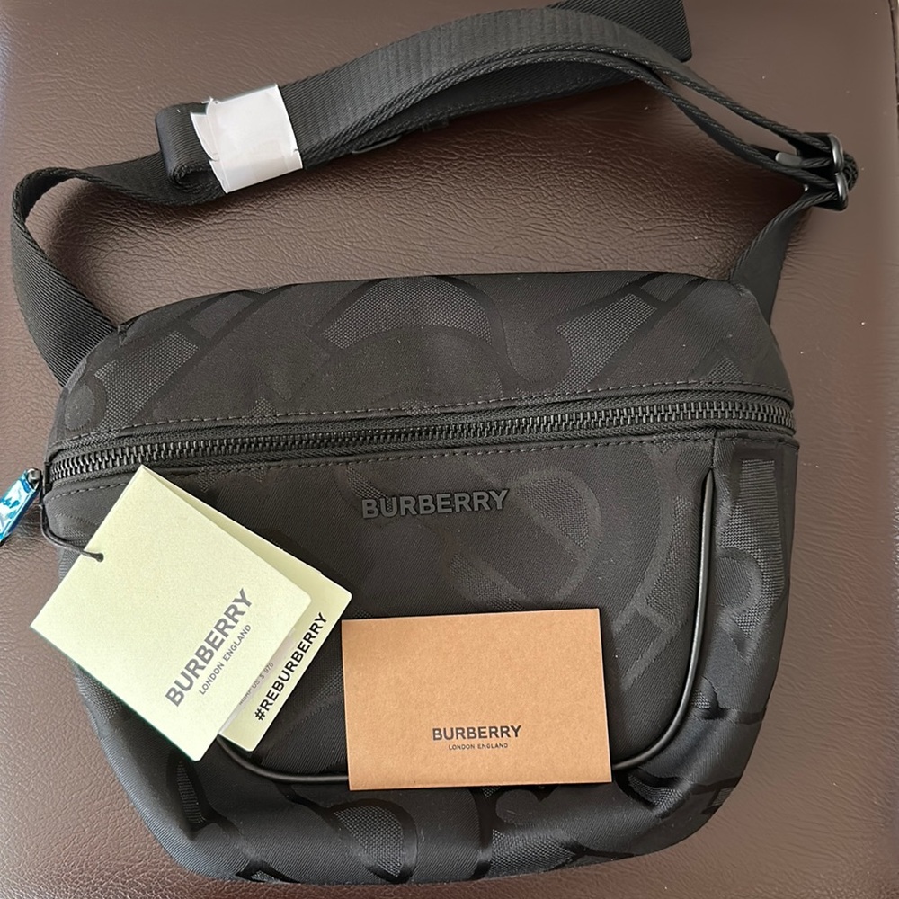 Burberry Crossbody Bag (unisex)